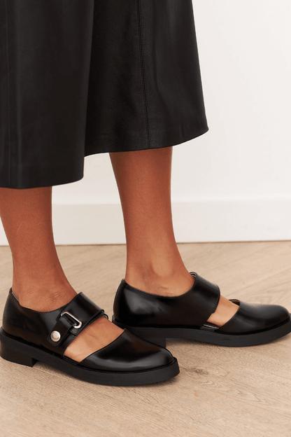 Angelika™ | Elegáns Mary Jane cipő dekoratív csattal