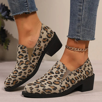 Angéla | Elegáns leopárdmintás mokaszin