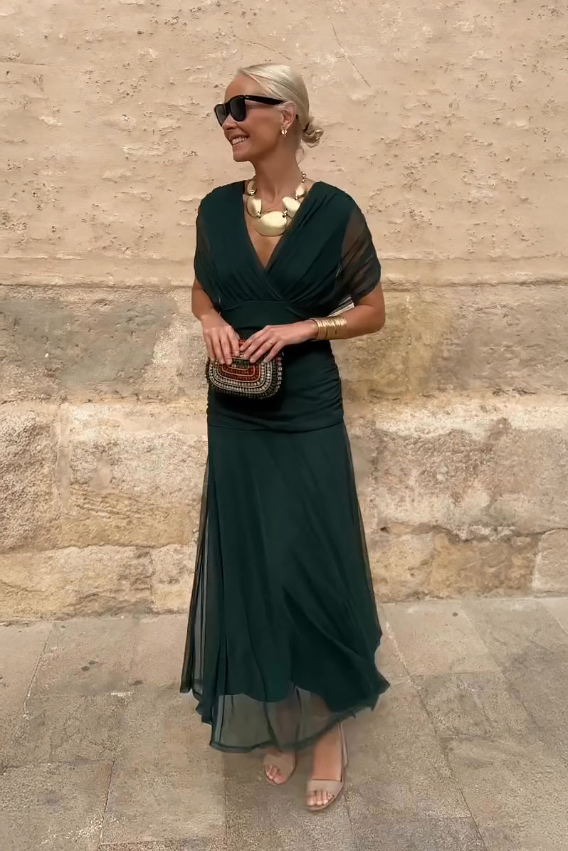 Katalin | Elegáns alkalmi maxiruha V-kivágással