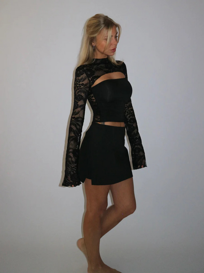 ELIZA | Csipkés Felső