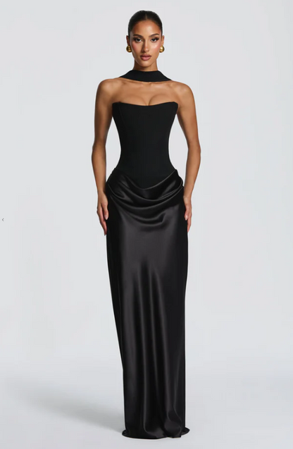 Llona Maxi Ruha