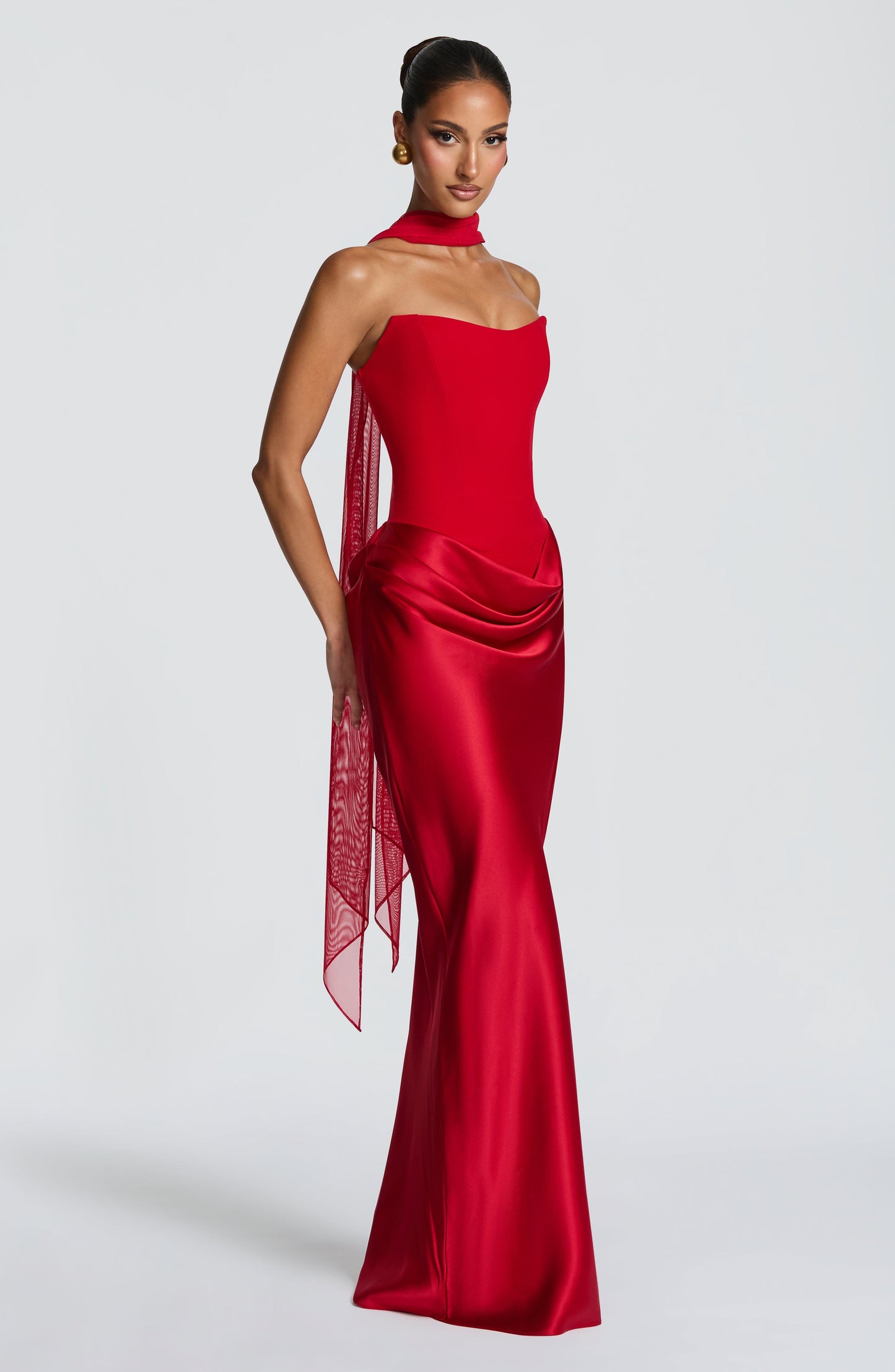 Llona Maxi Ruha